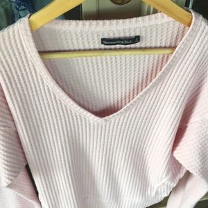 Pink Abercrombie and Fitch sweater